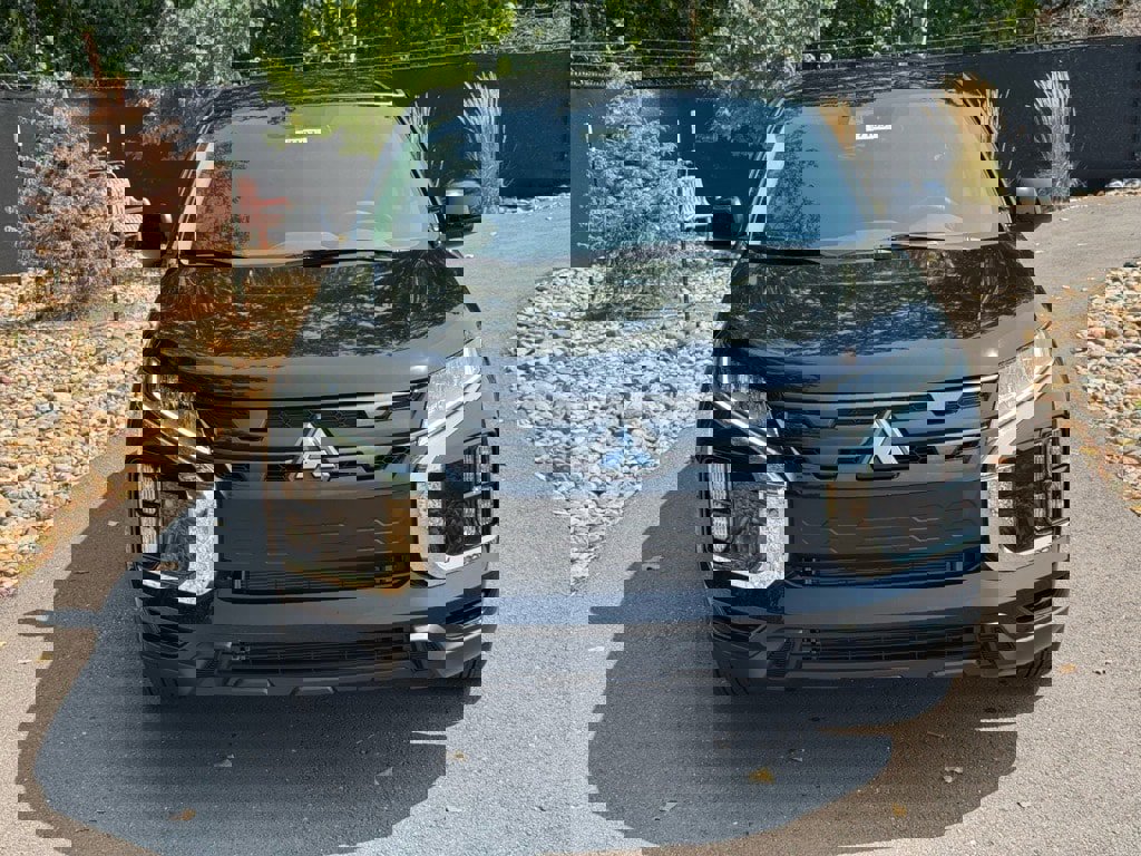 New 2025 Mitsubishi Outlander Sport LE image 8