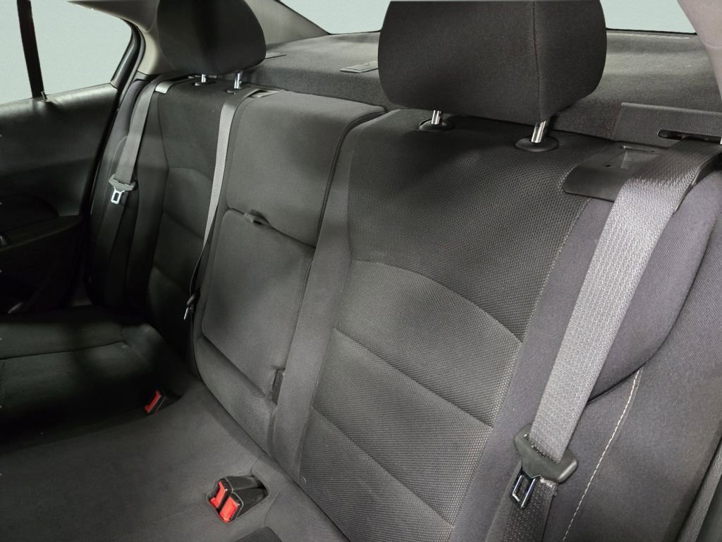 Used 2015 Chevrolet Cruze LT image 28