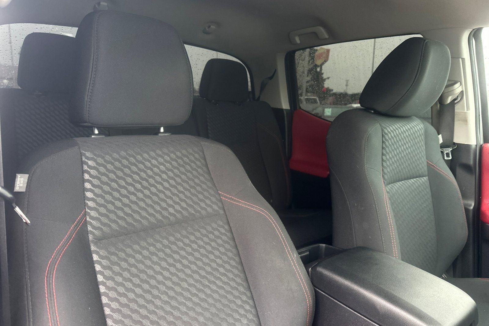 Used 2022 Toyota Tacoma SR5 w/ Technology Package image 16