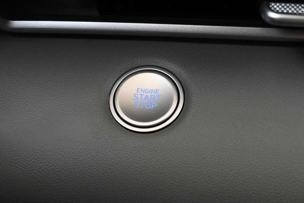 New 2026 Hyundai Elantra SEL Sport Premium FWD image 32