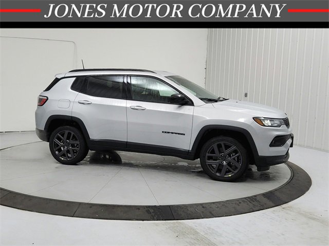 New 2026 Jeep Compass Latitude