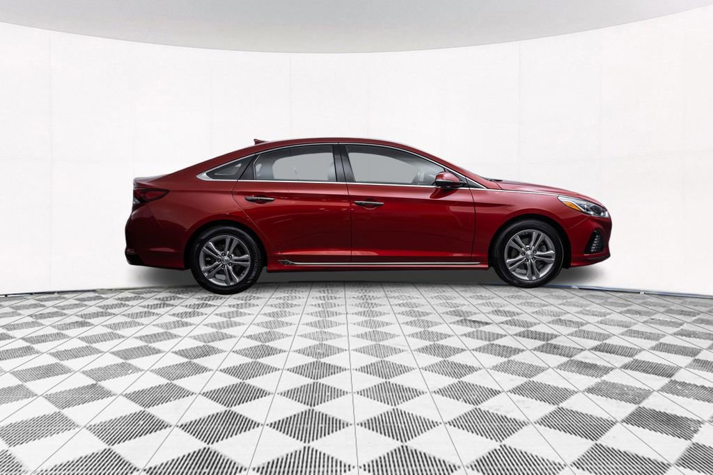 Used 2018 Hyundai Sonata Sport image 10
