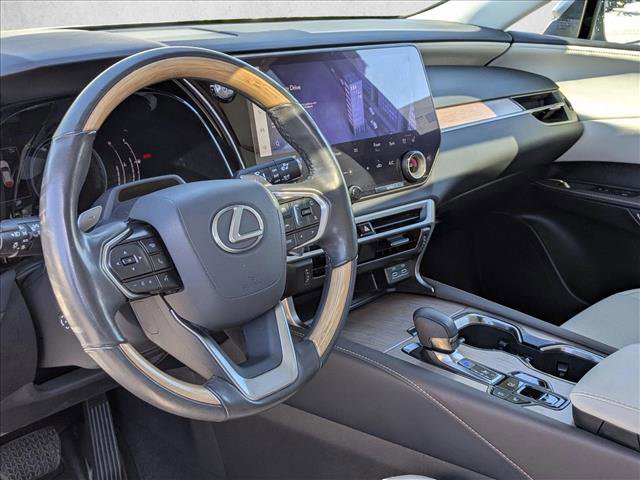 Certified 2024 Lexus RX 350h w/ Convenience Package image 9