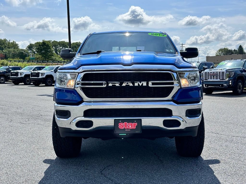 Used 2019 RAM 1500 Tradesman w/ SXT Appearance Group AWD/4WD image 4