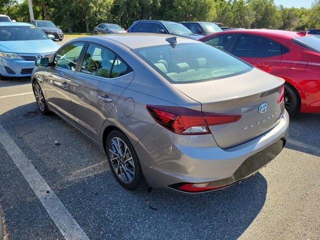 Used 2020 Hyundai Elantra Limited w/ Ultimate Package 03 FWD image 6