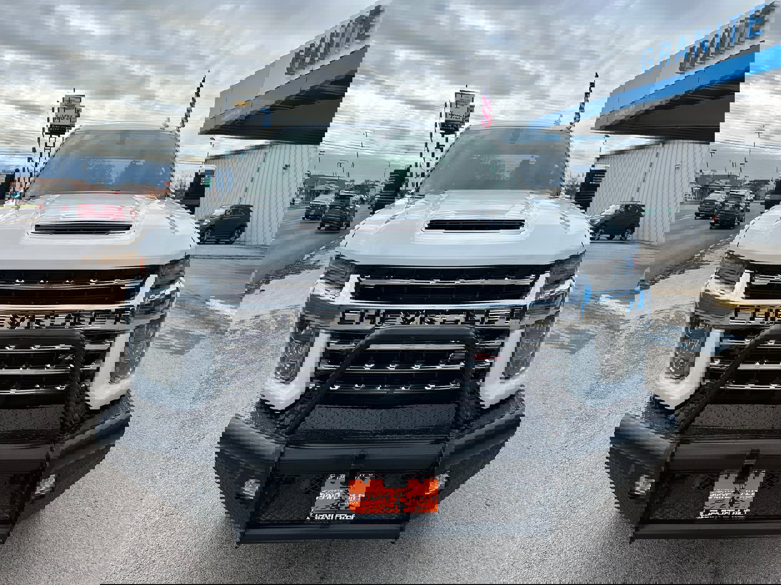 Used 2020 Chevrolet Silverado 2500 LTZ image 2