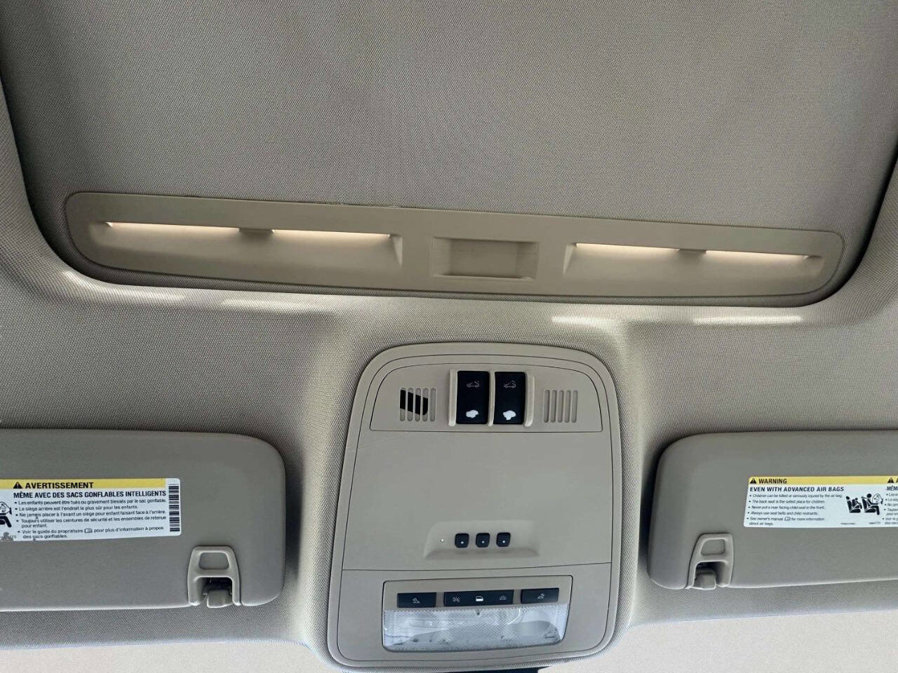 Used 2015 Buick Regal Premium w/ Experience Buick Package image 29