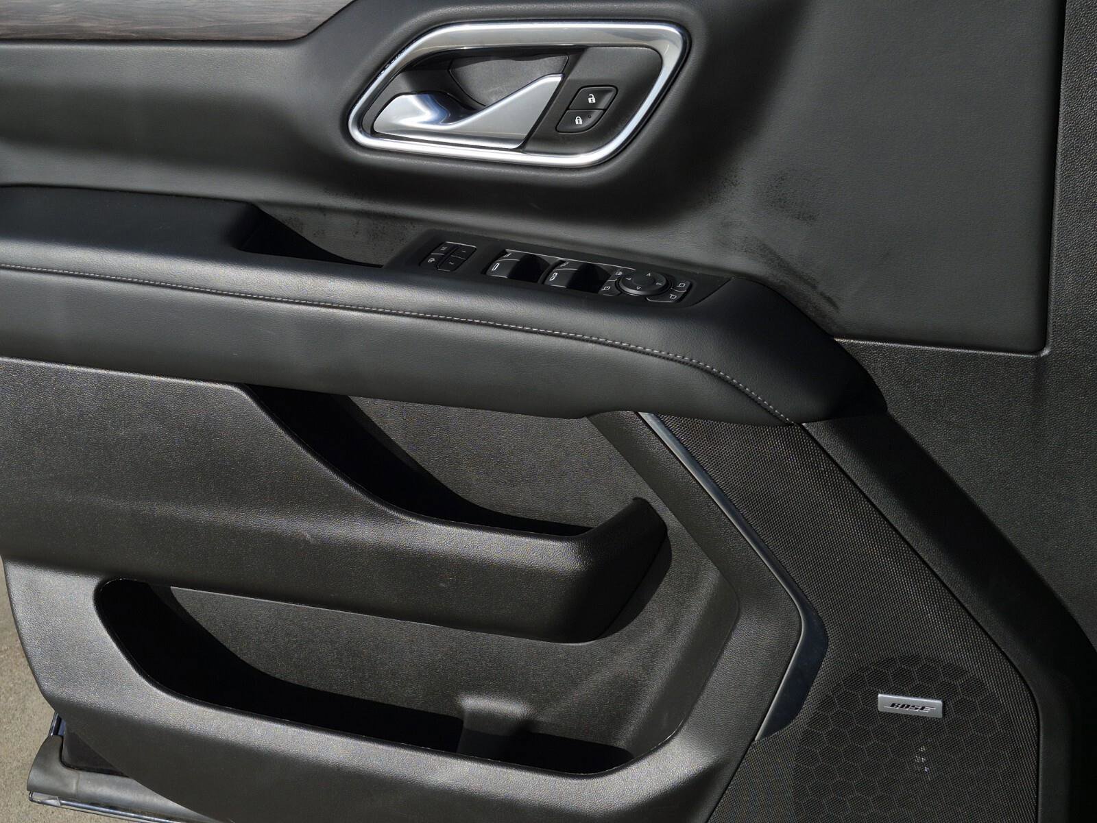 Used 2023 Chevrolet Tahoe Z71 w/ Luxury Package image 25