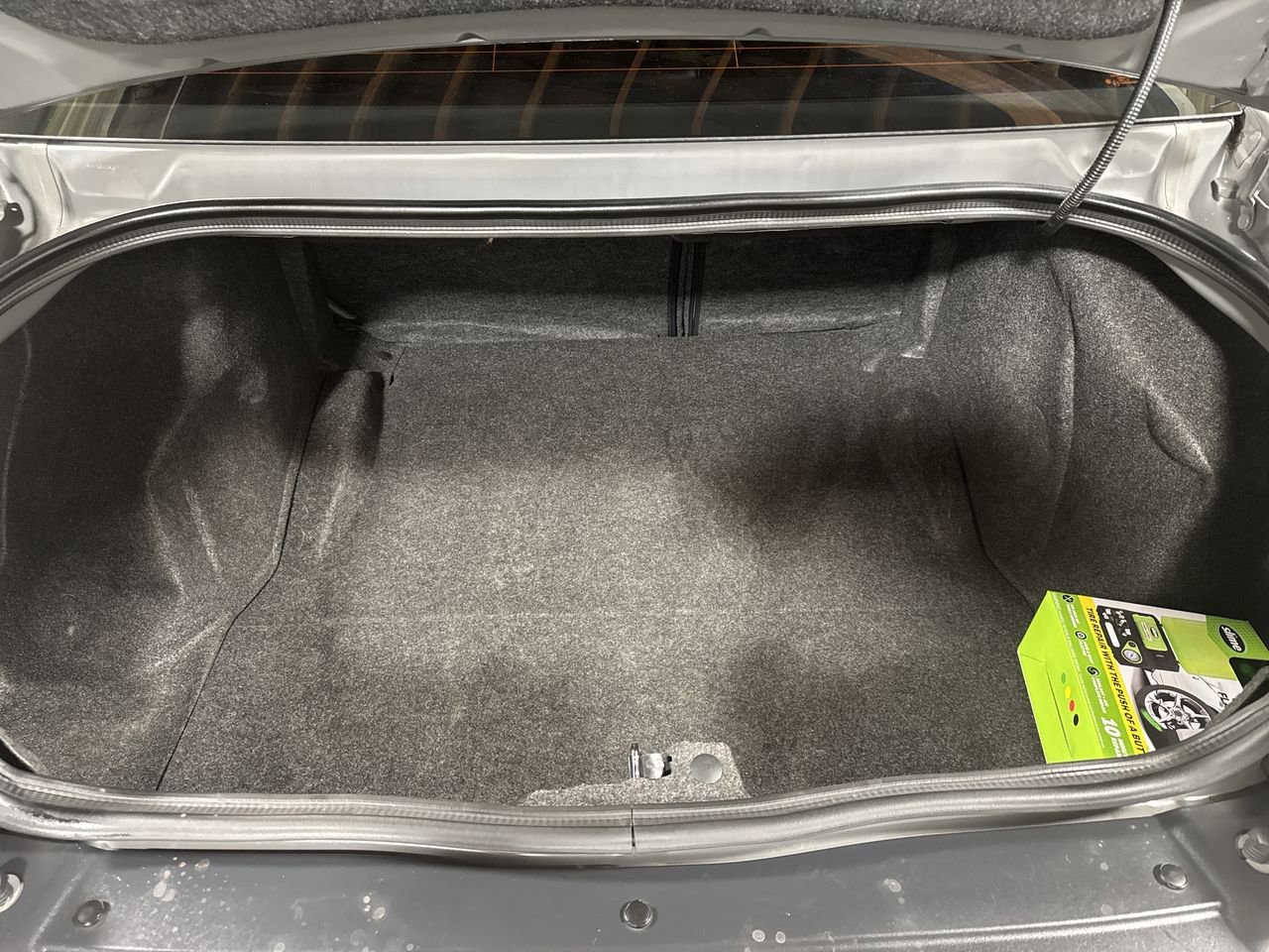 Used 2017 Dodge Challenger R/T Scat Pack w/ Leather Interior Group image 30