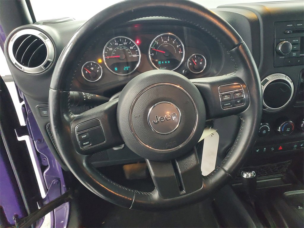 Used 2018 Jeep Wrangler Unlimited Rubicon w/ Cold Weather Group image 10