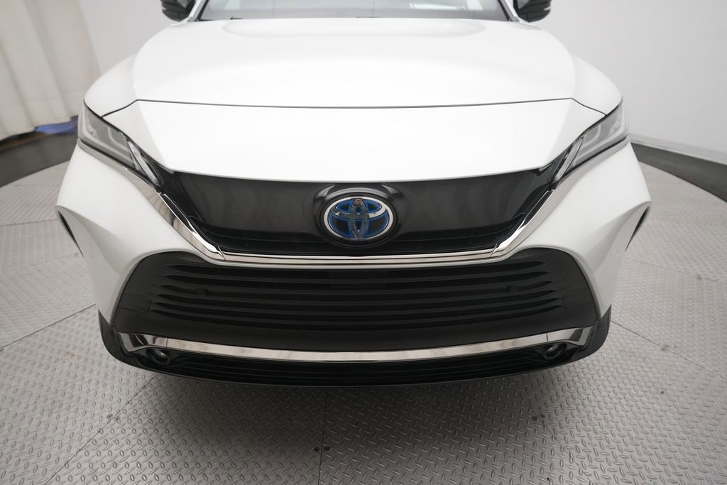 Used 2024 Toyota Venza Nightshade image 22