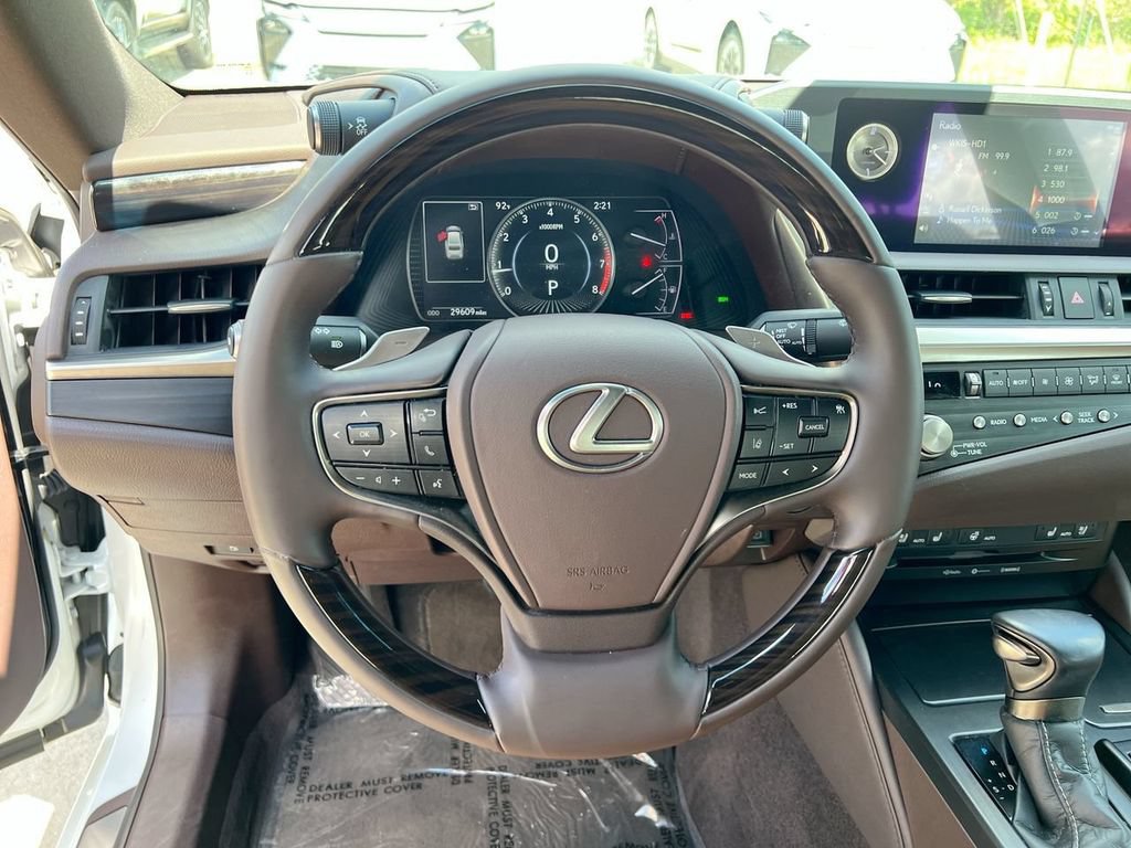 Certified 2021 Lexus ES 350 w/ Premium Package FWD image 13