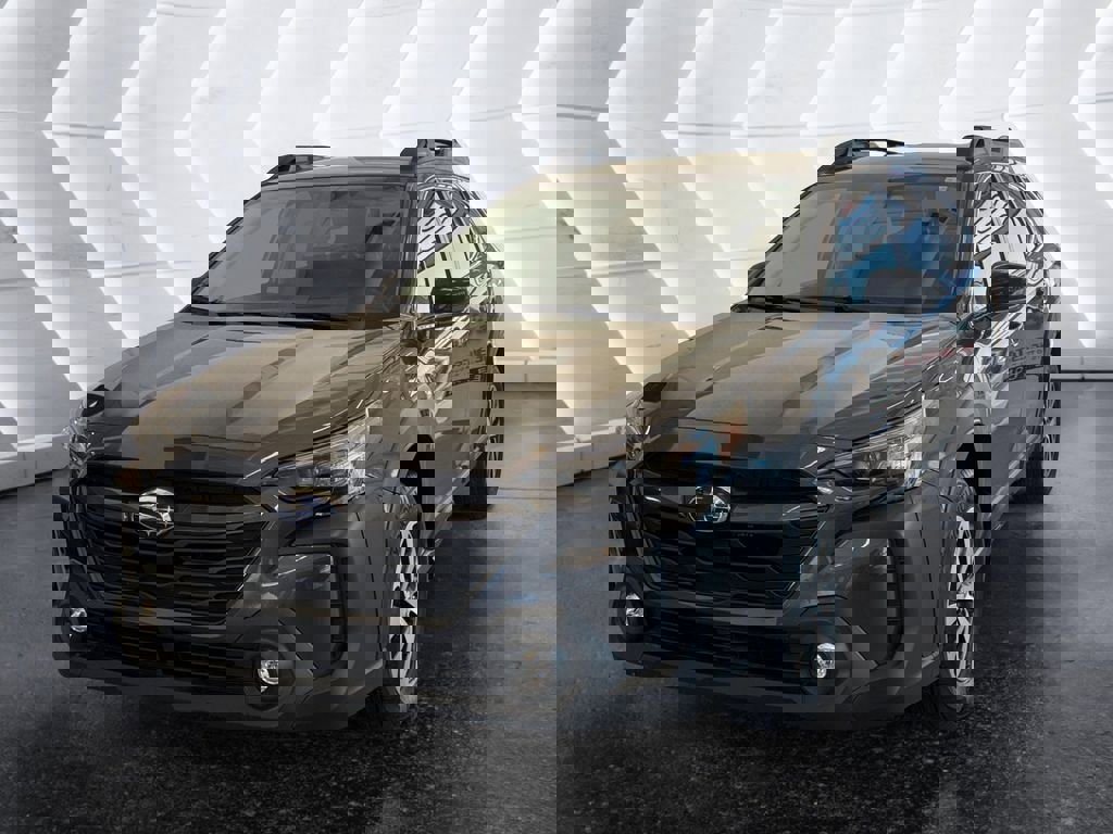 Used 2024 Subaru Outback Premium image 3