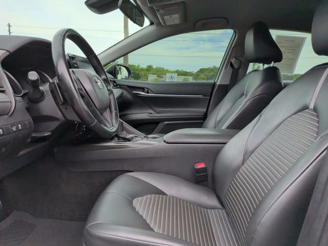 Used 2022 Toyota Camry SE FWD image 15