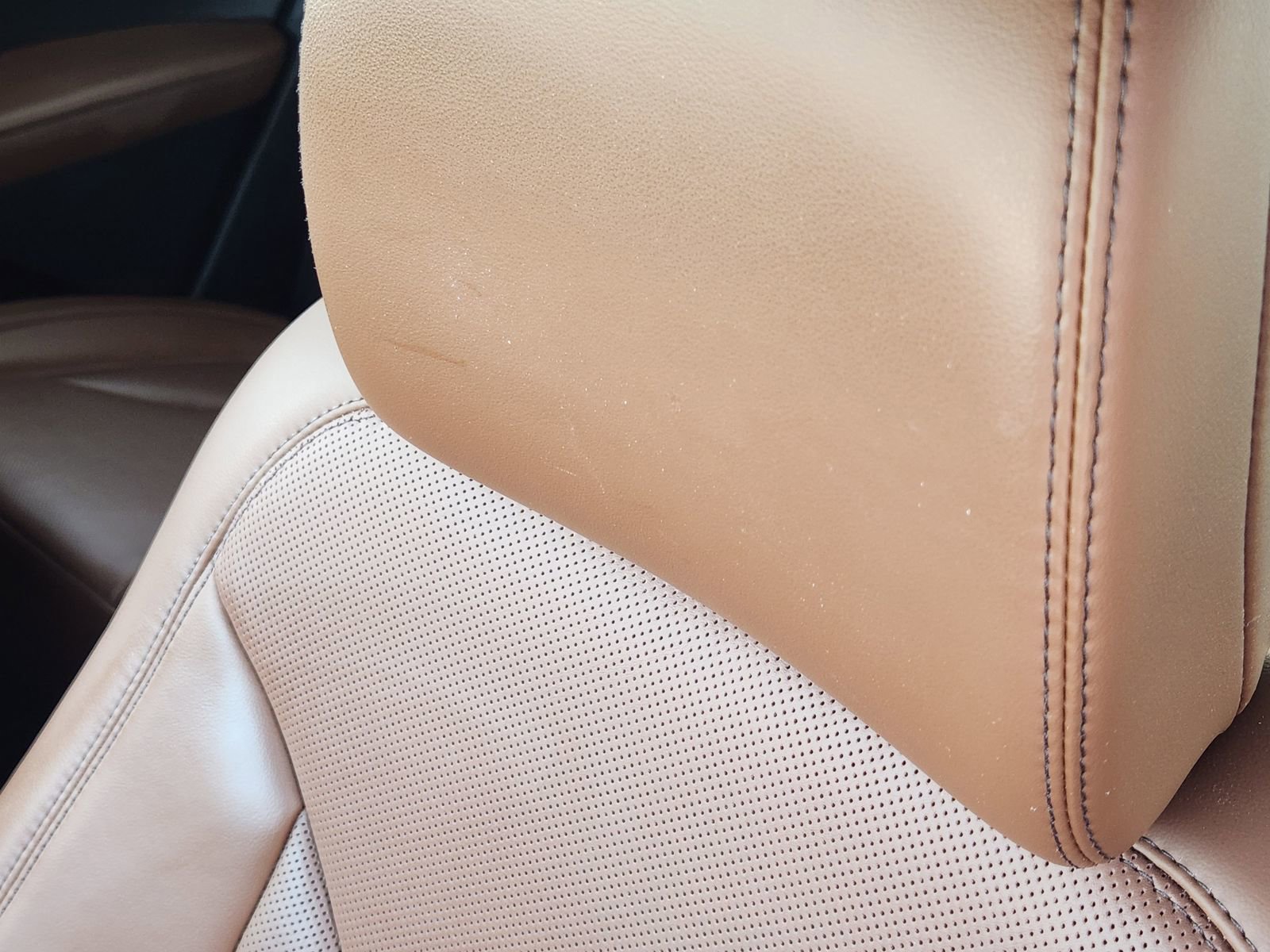 Used 2023 Lincoln Nautilus Reserve image 16