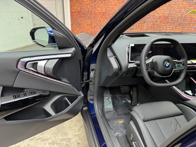 Used 2026 BMW X3 xDrive30i w/ Premium Package AWD/4WD image 9