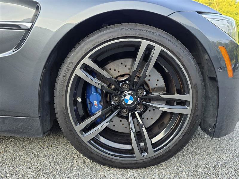 Used 2015 BMW M4 Coupe image 25
