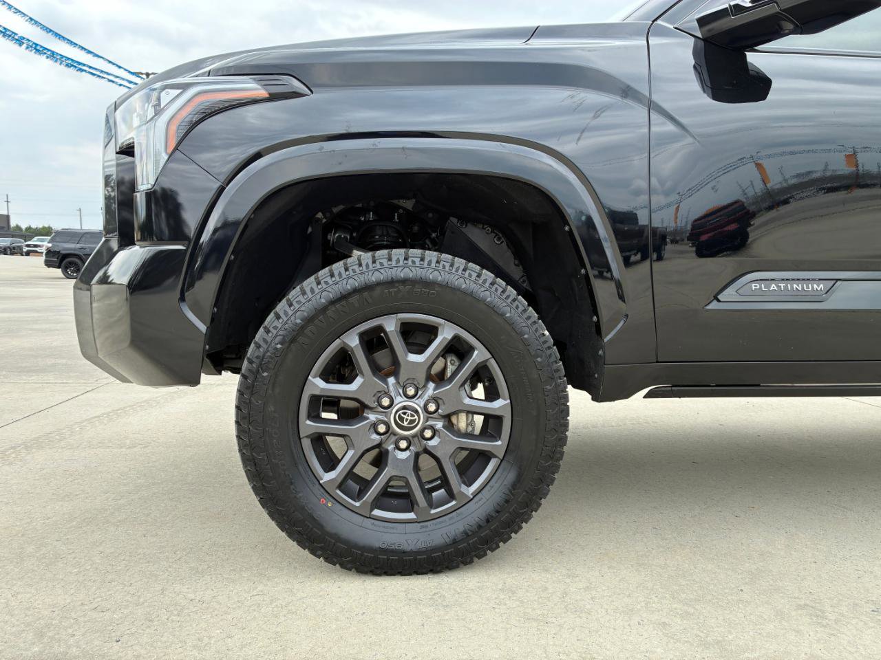Used 2023 Toyota Tundra Platinum AWD/4WD image 7