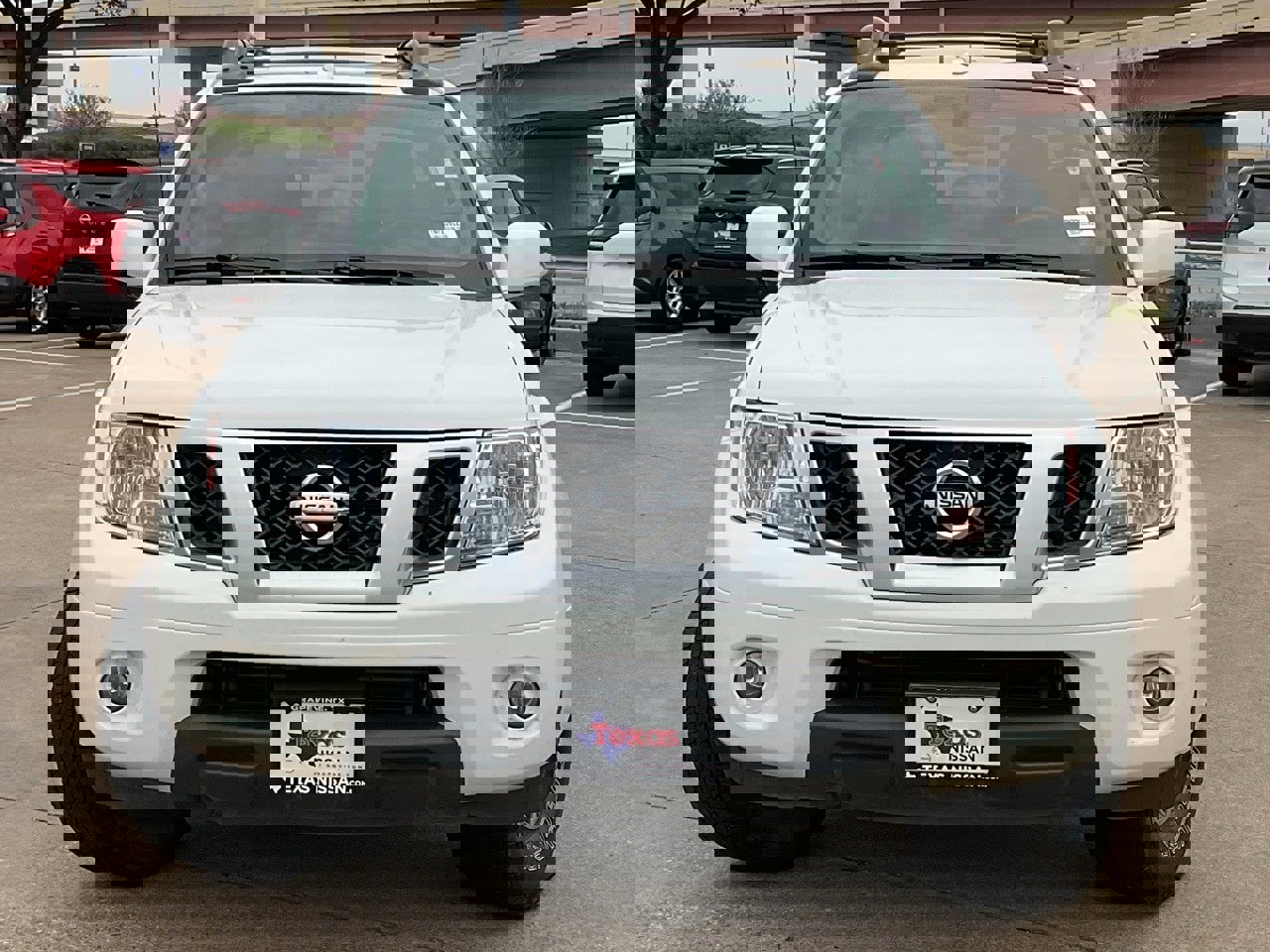 Used 2016 Nissan Frontier PRO-4X w/ Pro-4x Luxury Package image 3