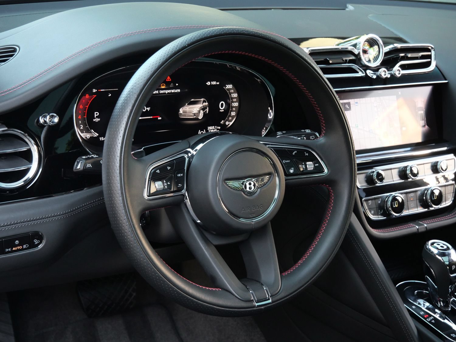 Used 2024 Bentley Bentayga Extended Wheelbase AWD/4WD image 13
