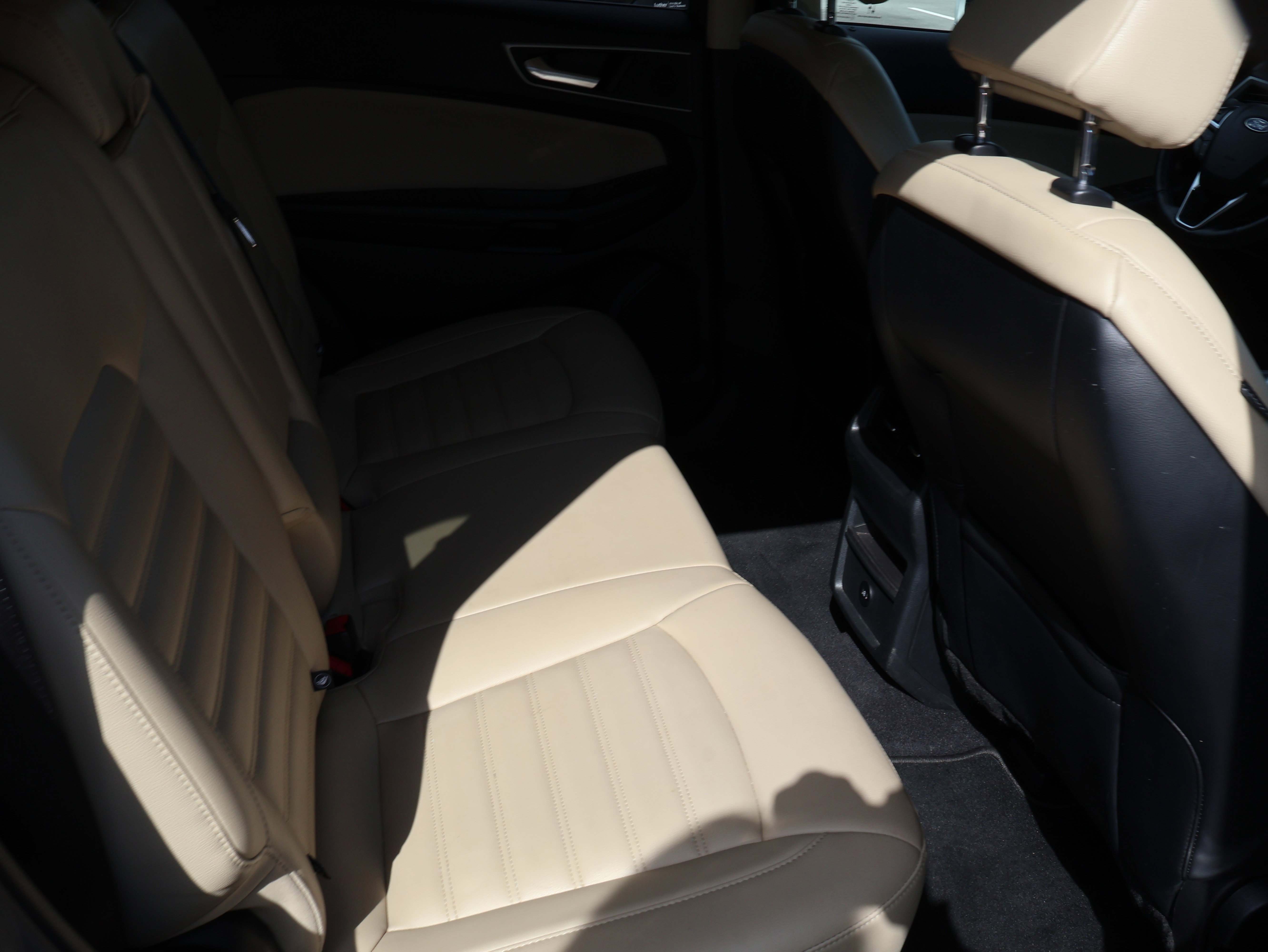 Used 2022 Ford Edge SEL image 14