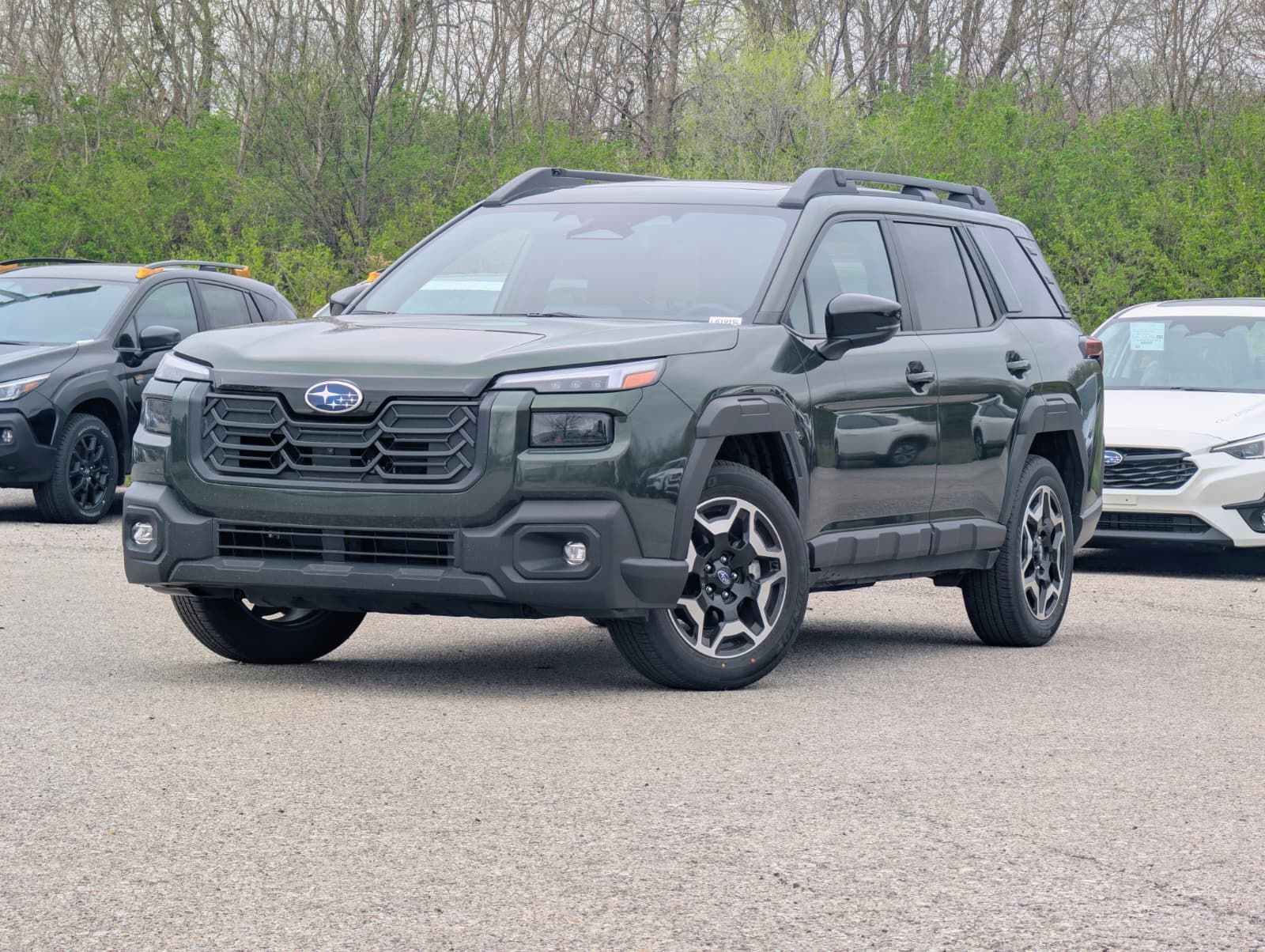 Certified 2026 Subaru Outback Touring AWD/4WD image 1