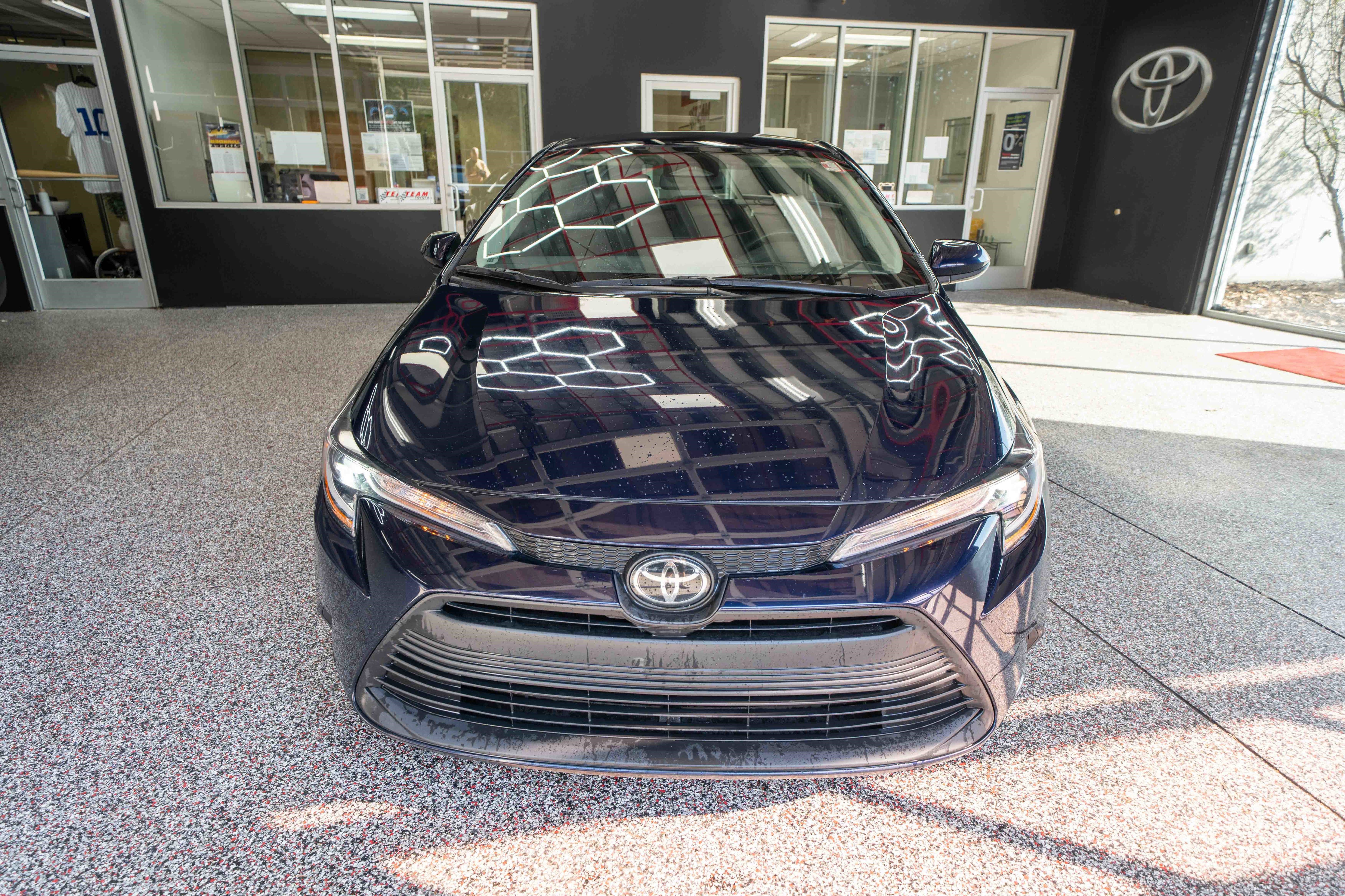 Used 2024 Toyota Corolla LE image 6
