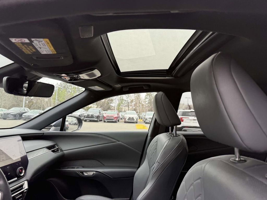 Used 2024 Lexus RX 350 AWD image 20