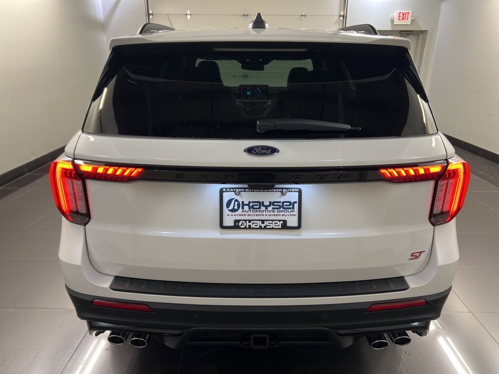 New 2026 Ford Explorer ST w/ Sun And Sound Package image 5