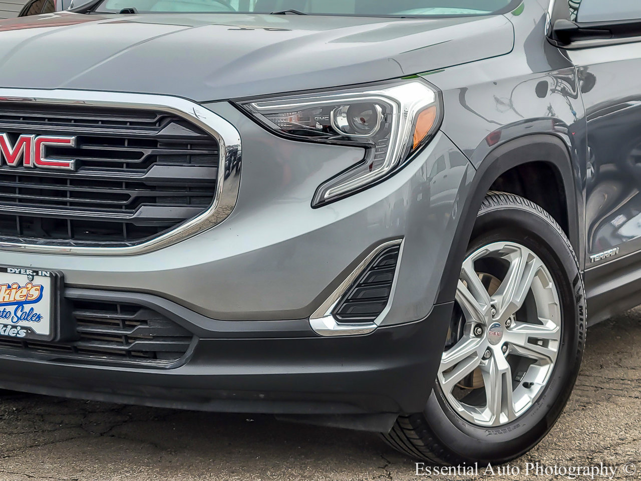 Used 2020 GMC Terrain SLE w/ Driver Convenience Package image 34