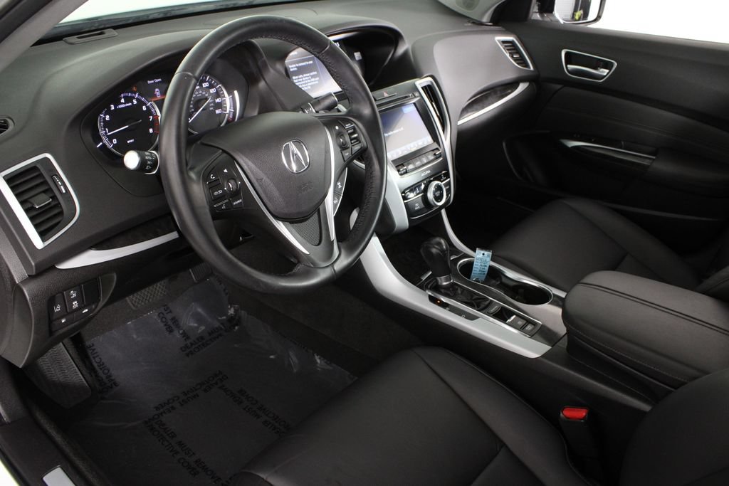 Used 2020 Acura TLX FWD image 18