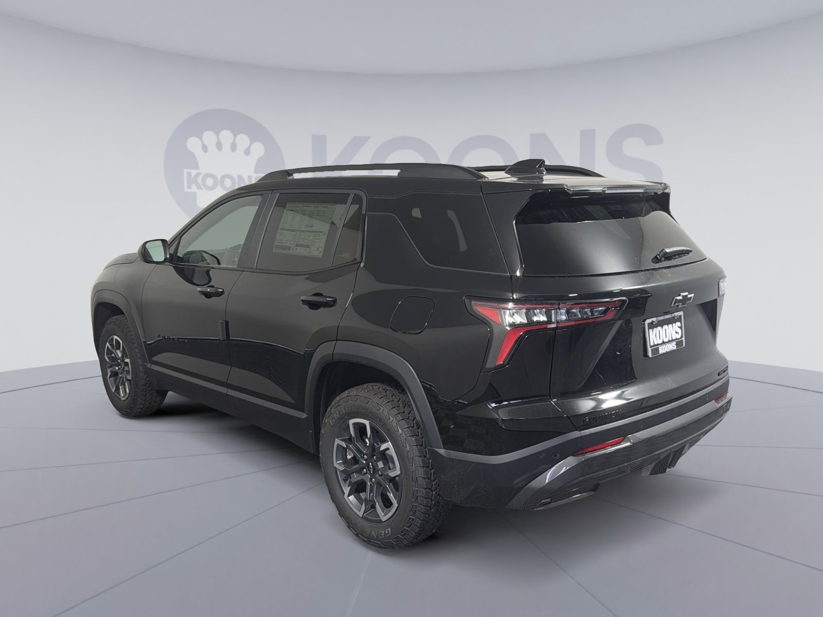 New 2026 Chevrolet Equinox ACTIV FWD image 4