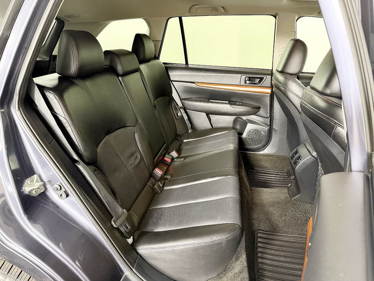 Used 2014 Subaru Outback 2.5i Limited w/ Moonroof Package AWD/4WD image 48