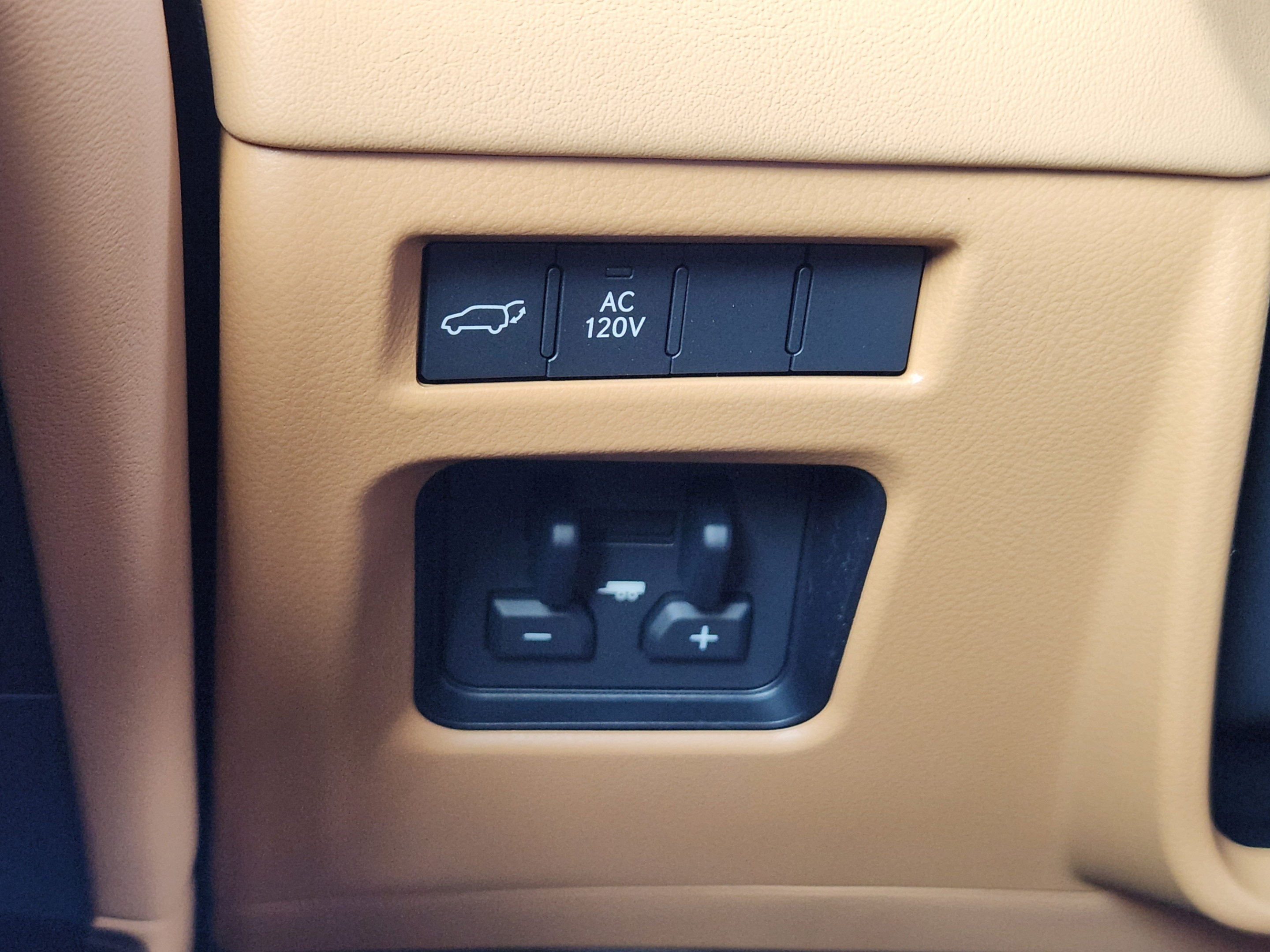 New 2026 Lexus LX 700h Luxury AWD/4WD image 15