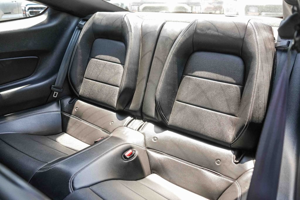 Used 2022 Ford Mustang Premium RWD image 21