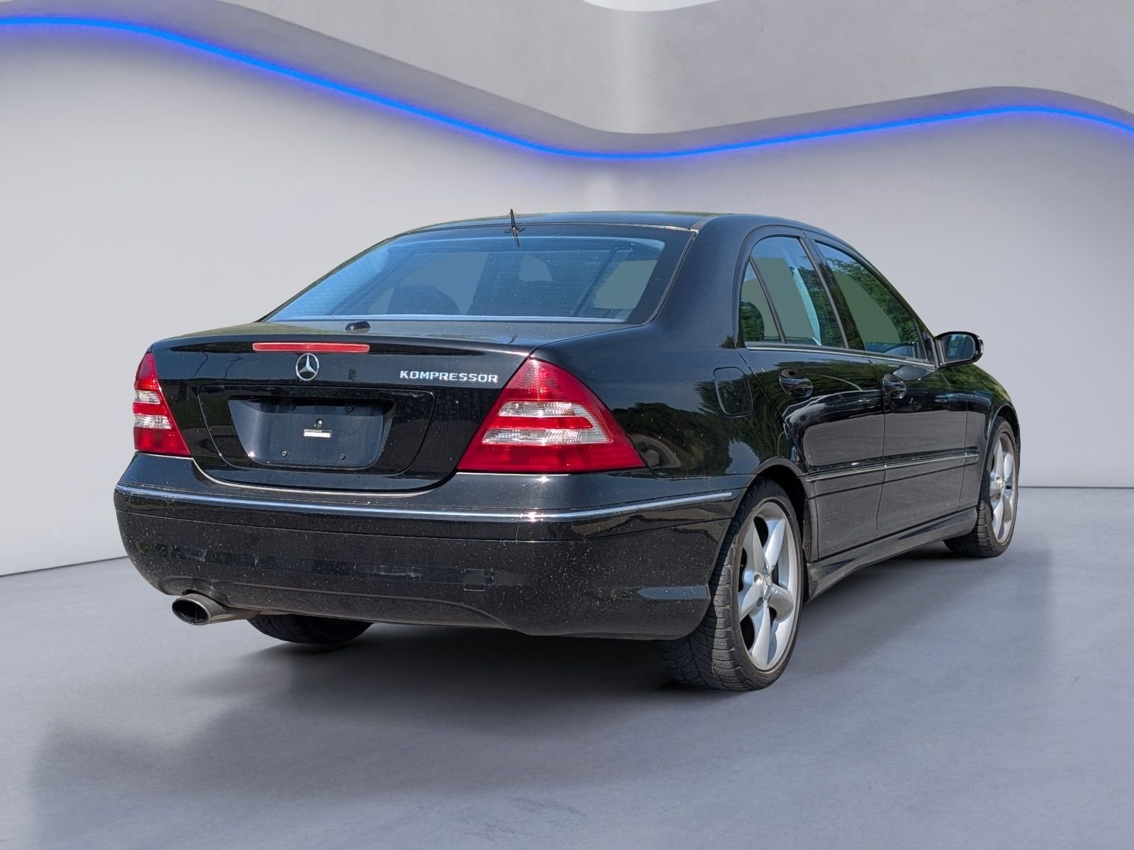 Used 2005 Mercedes-Benz C 230 Sedan image 5