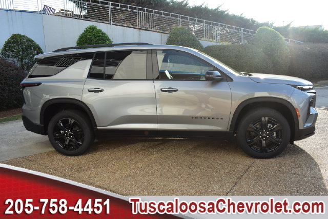 New 2027 Chevrolet Traverse LT w/ Midnight/Sport Edition FWD image 13