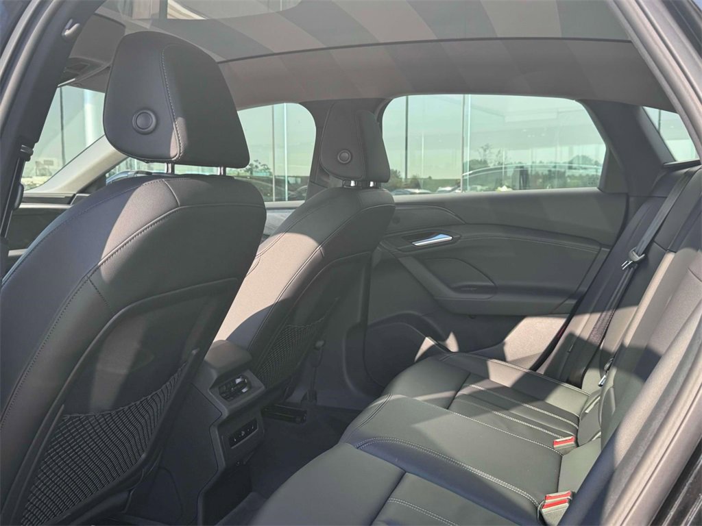 New 2025 Audi A6 e-tron Ultra image 18