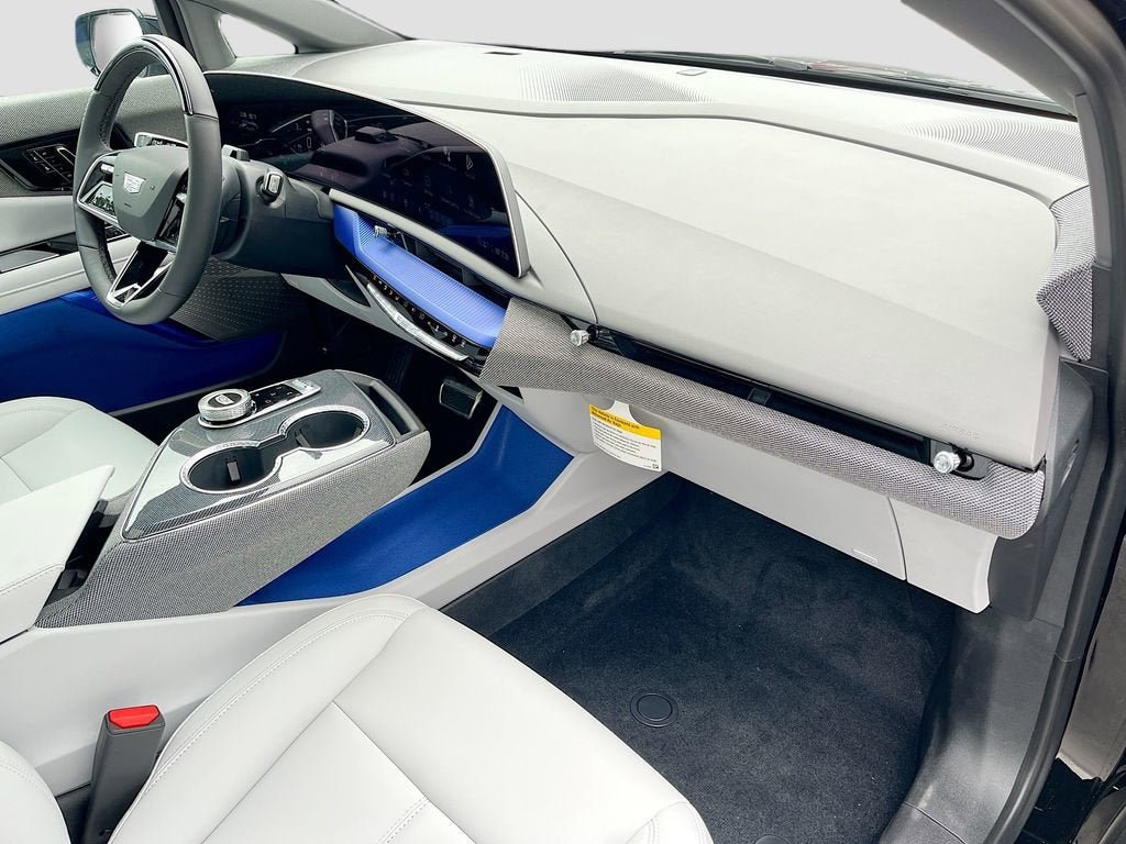 New 2026 Cadillac Optiq Luxury 1 w/ LPO, Floor Liner Package AWD/4WD image 35