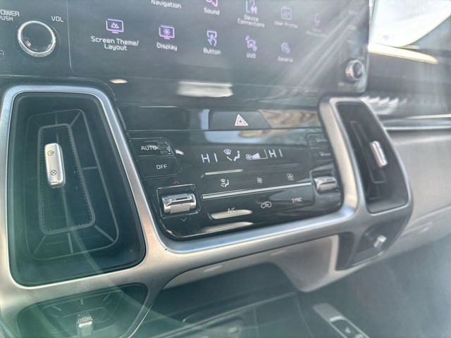 Used 2022 Kia Sorento S w/ Panoramic Sunroof Package image 26