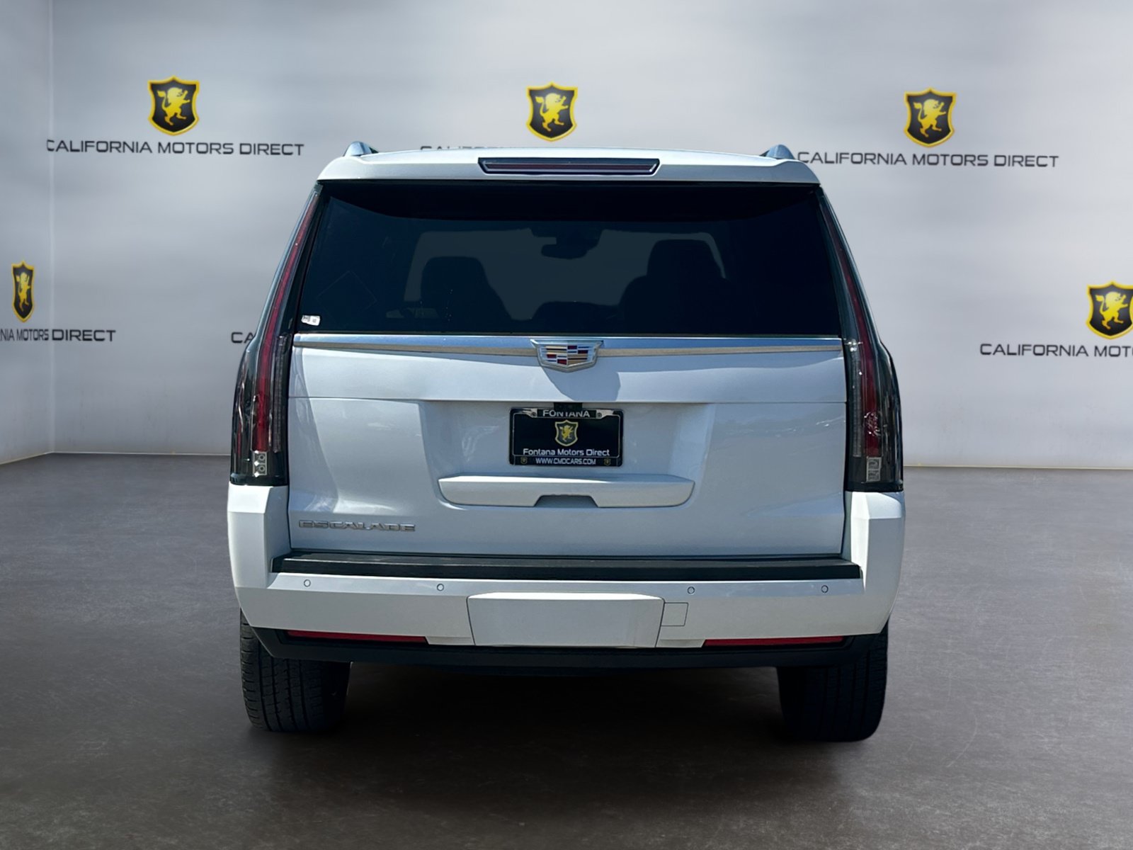Used 2020 Cadillac Escalade Luxury AWD/4WD image 4
