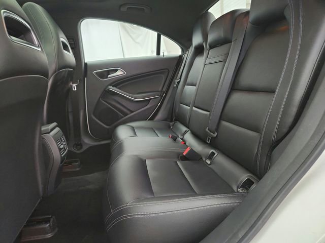 Used 2017 Mercedes-Benz CLA 250 4MATIC image 21