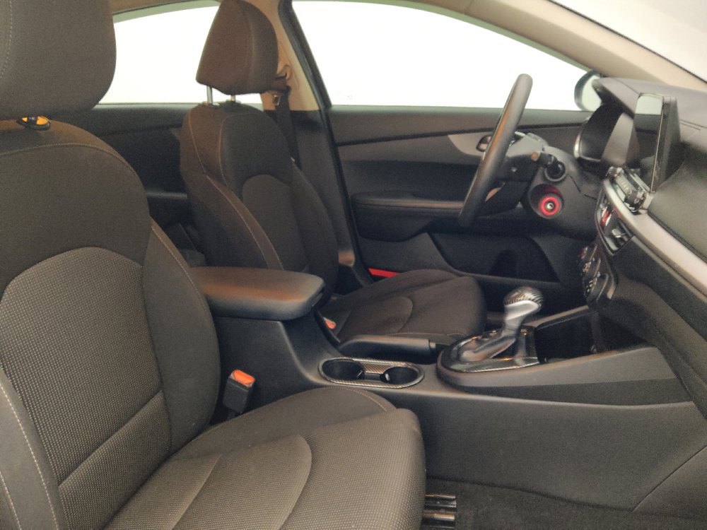 Used 2020 Kia Forte LXS image 21
