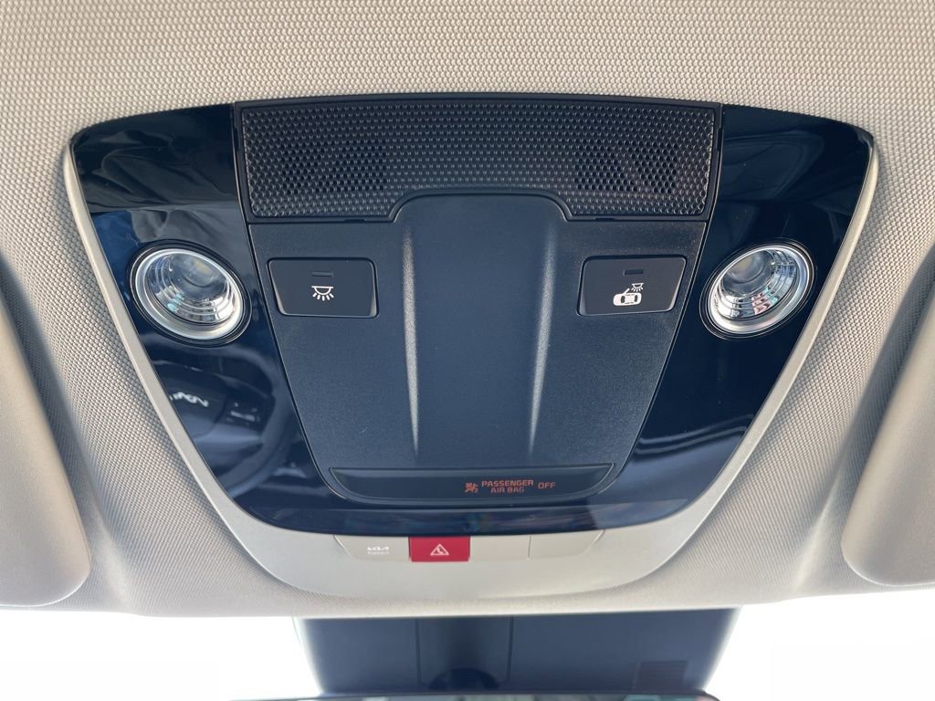 New 2025 Kia EV6 Wind image 18