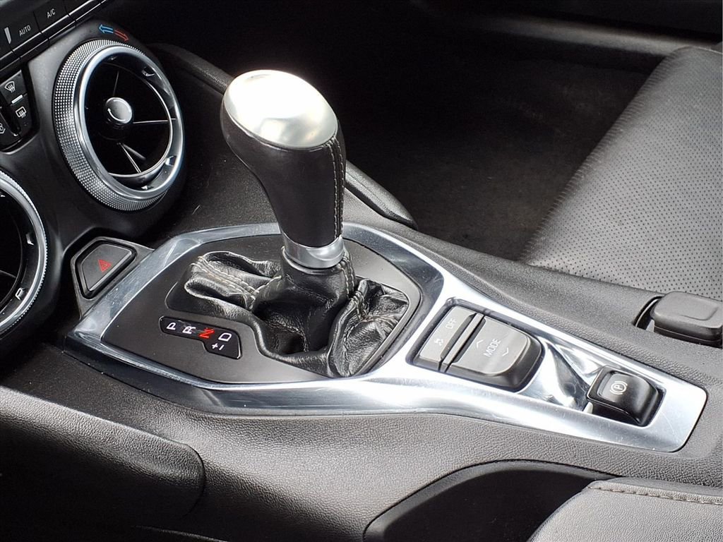 Used 2023 Chevrolet Camaro LT w/ RS Package image 16