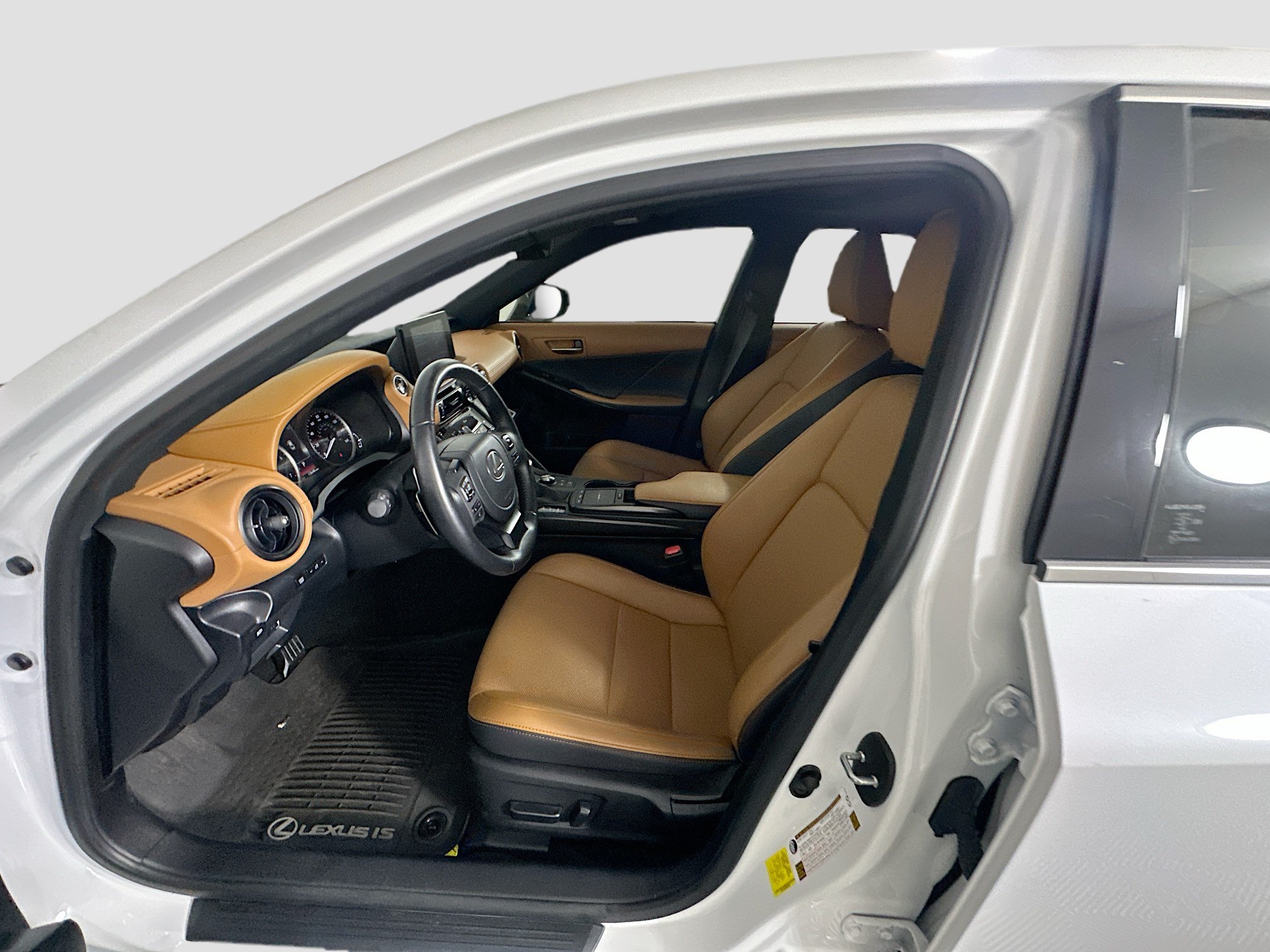 Used 2024 Lexus IS 350 F Sport RWD image 13