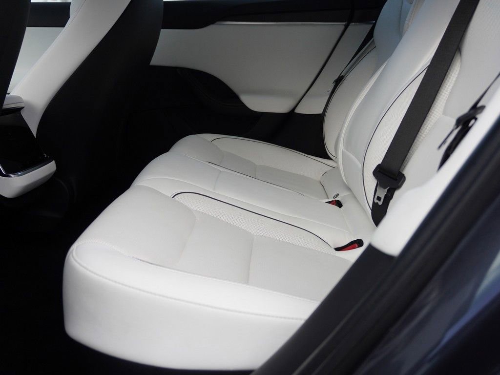 Used 2023 Tesla Model S Plaid image 23