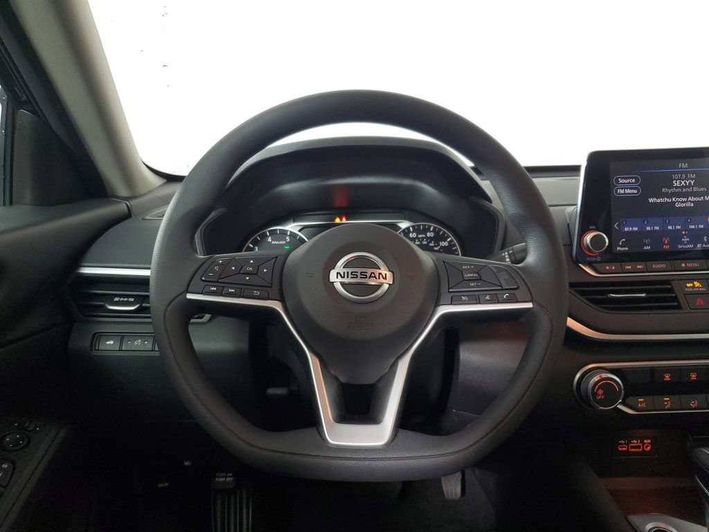 Used 2020 Nissan Altima 2.5 S FWD image 14