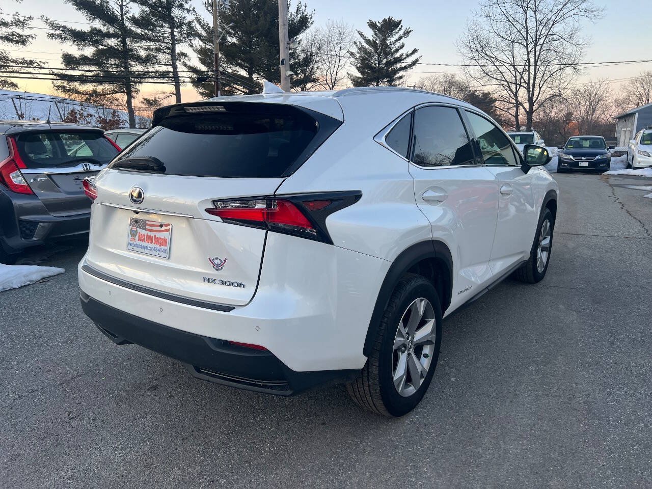 Used 2017 Lexus NX 300h AWD w/ Premium Package image 6