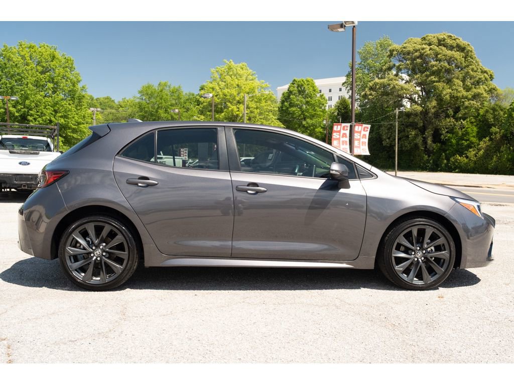 Used 2023 Toyota Corolla XSE FWD image 9